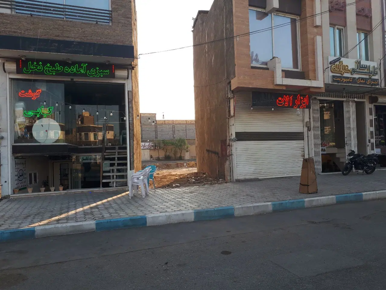 بر بلوار دانش چند قدمی جهاد