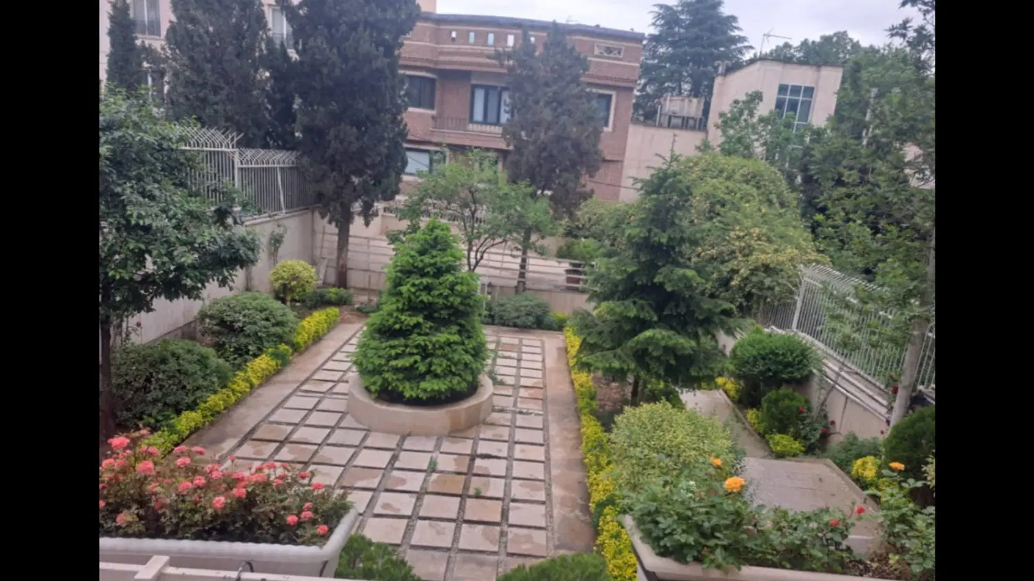 ۱۷۰ متر اقدسیه آماده تخلیه ۳ خواب