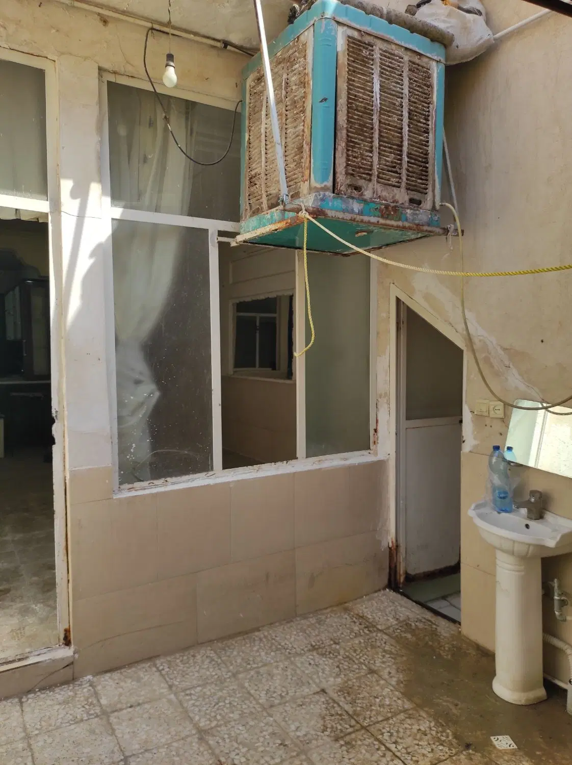 فروش خانه ۶۳متری دربست طبقه همکف در امام
