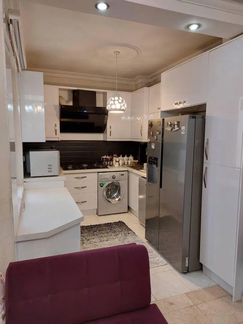 آپارتمان ۶۲متری نما تراورتن سردارجنگل(باکس پونک)