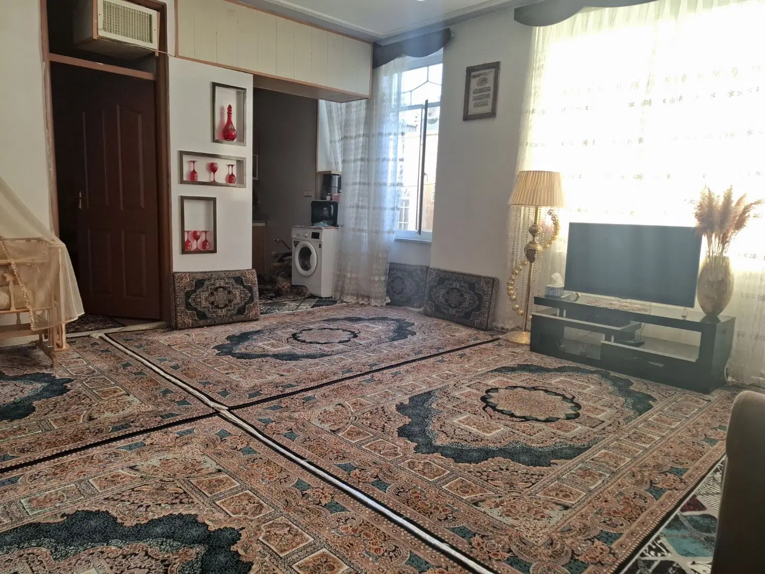 فروش خانه دو طبقه میدان مادر بردشت مرکز شهر