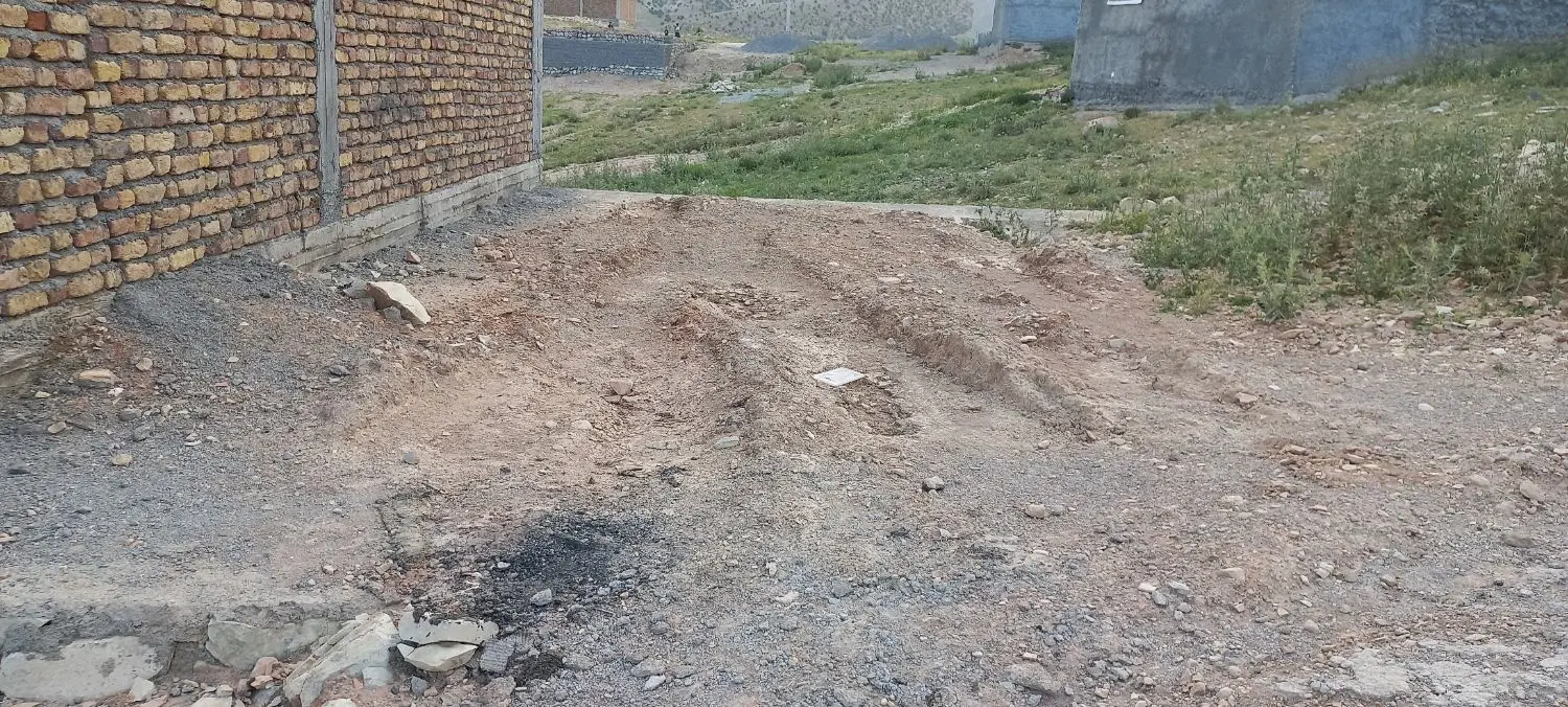 زمین مسکونی پشت شرکت رنا