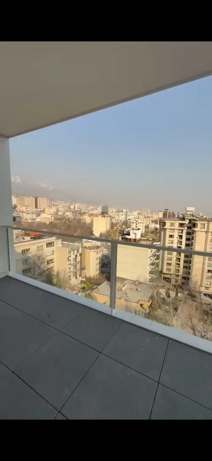 فروش واحد مسکونی ۲۳۵ متری در برج باغ پارامیس