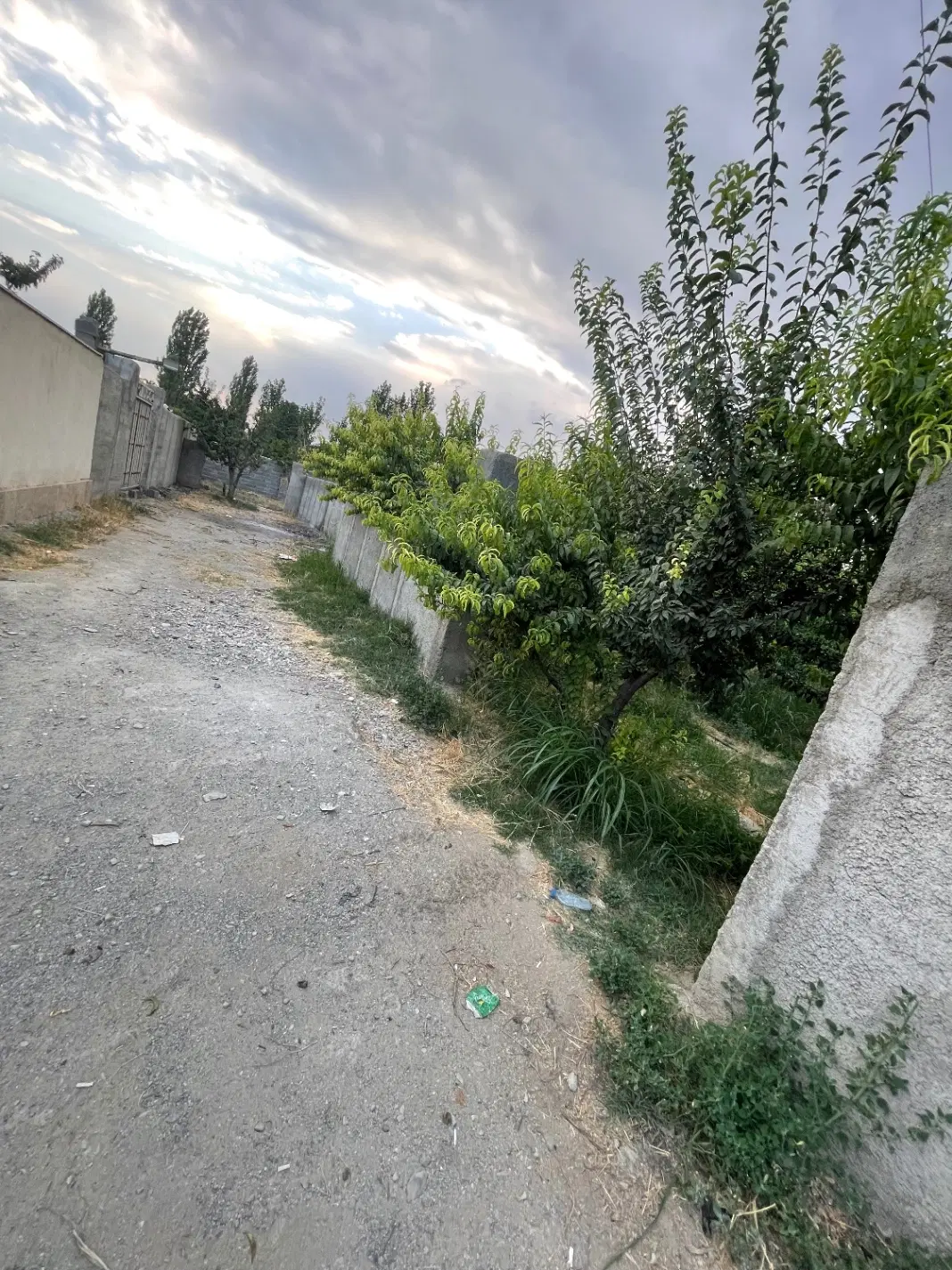 زمین شهرکی ۴۲۰ متری سرخاب مناسب ویلا