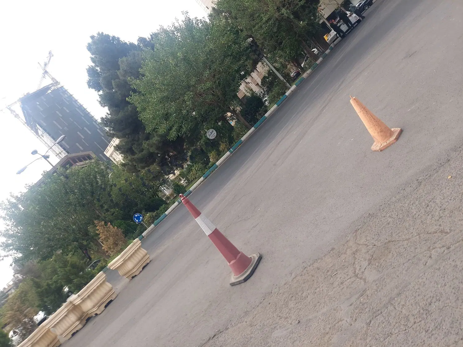 زمین ۲۳۵ متر