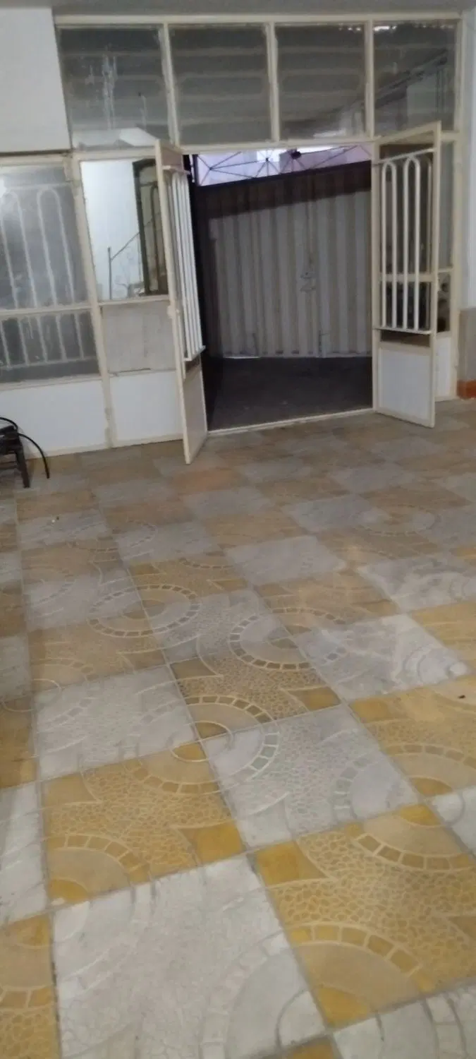 خونه طبقه همکف مطهری ۲۱