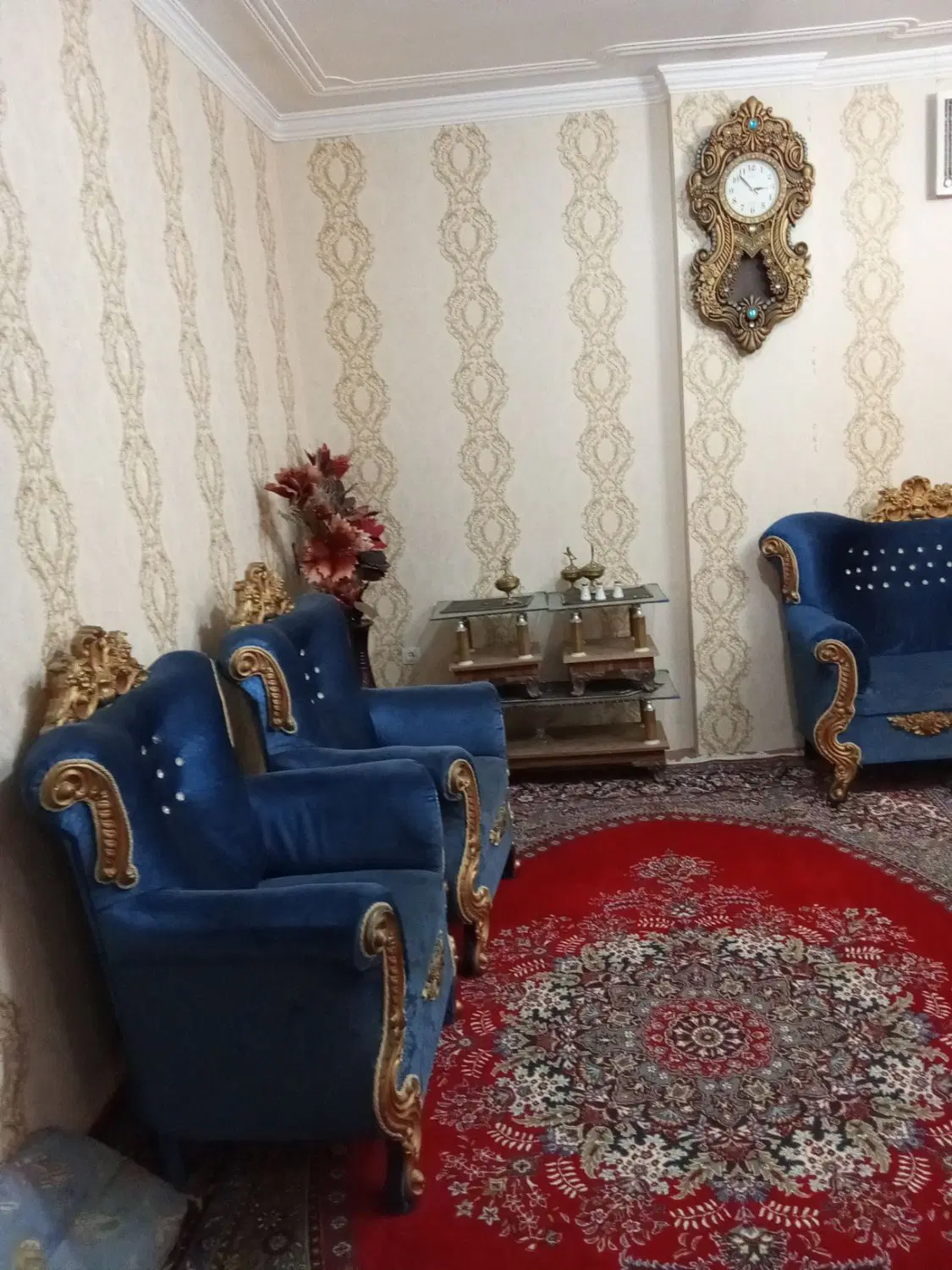 معاوضه حیاط سه طبقه