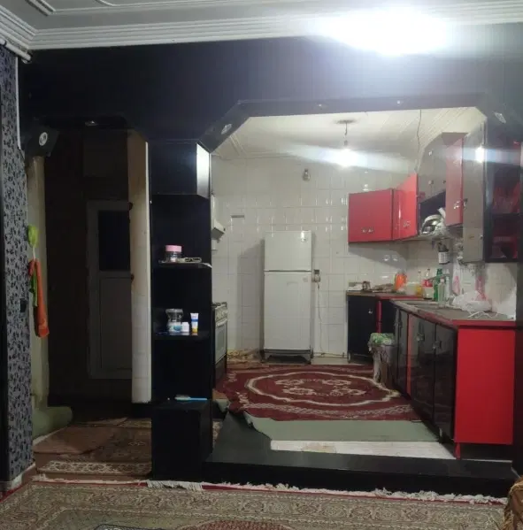 خونه آپارتمان 110متر امام خمینی30