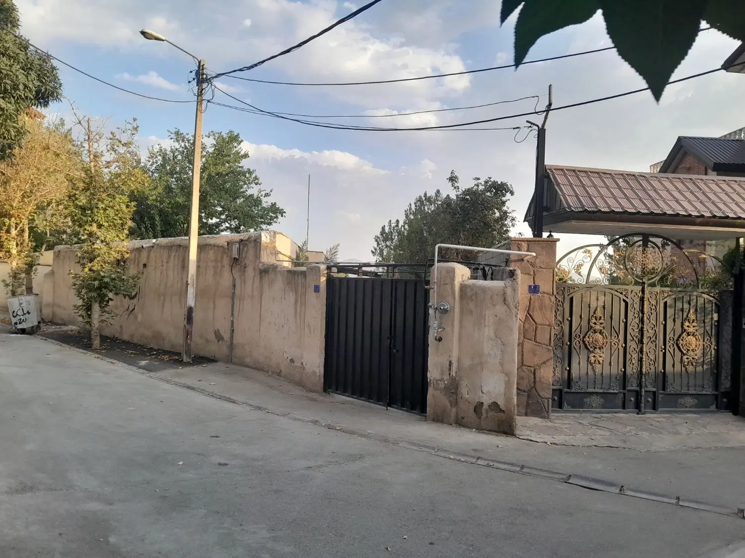 ۱۰۰۰متر ویلا داخل بافت