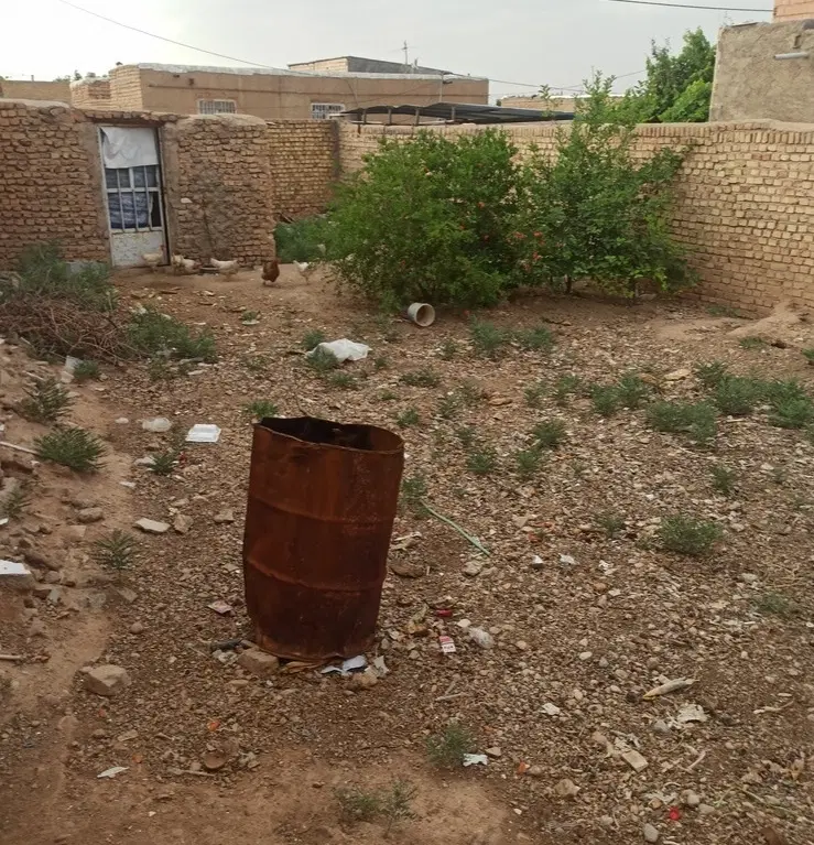 زمین فروشی
