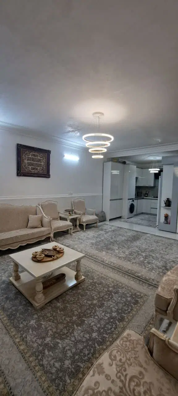 آپارتمان ۱۰۵ متری قنات نوساز