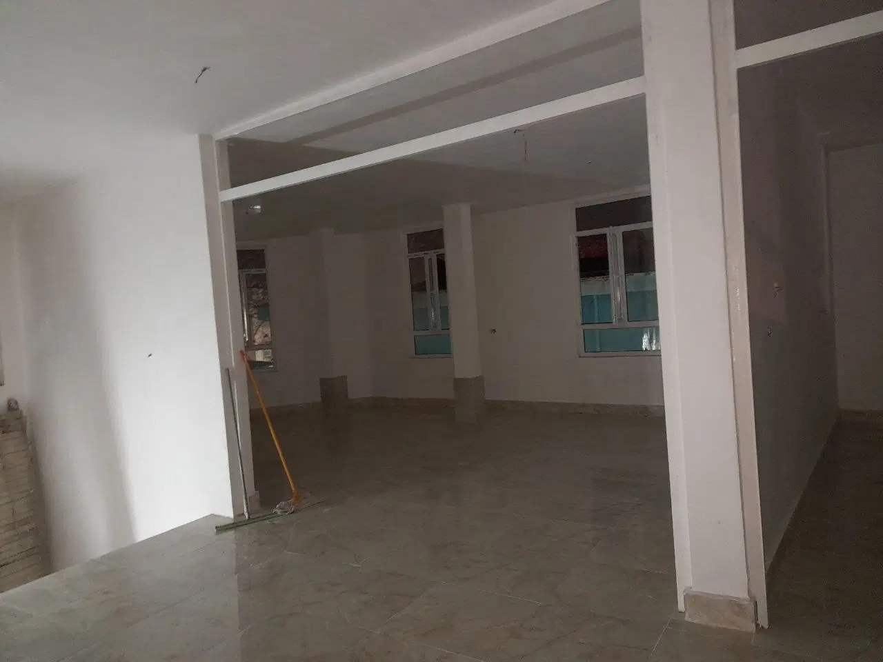 مغازه 200متر