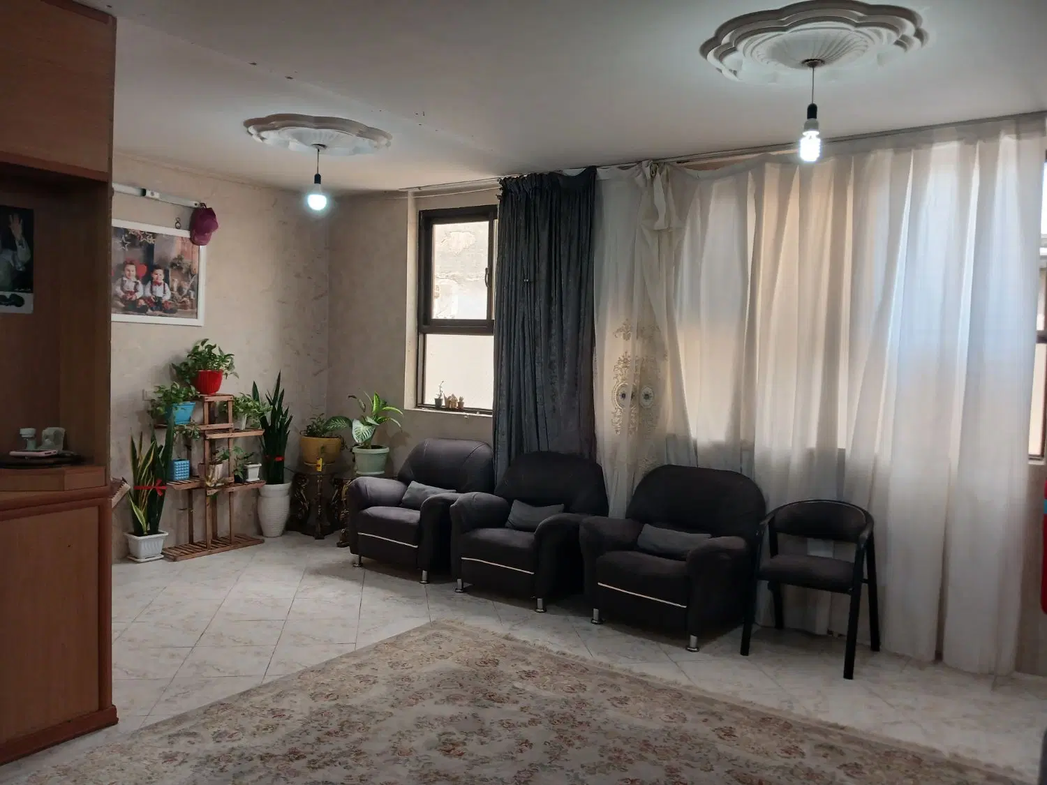 خانه اجاره ای مطهری شمالی 23