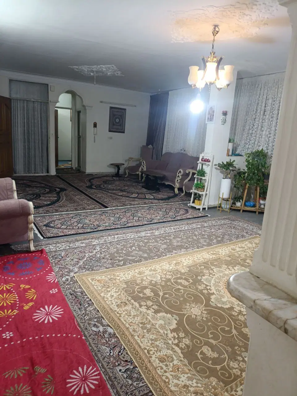 آپارتمان طبقه دوم
