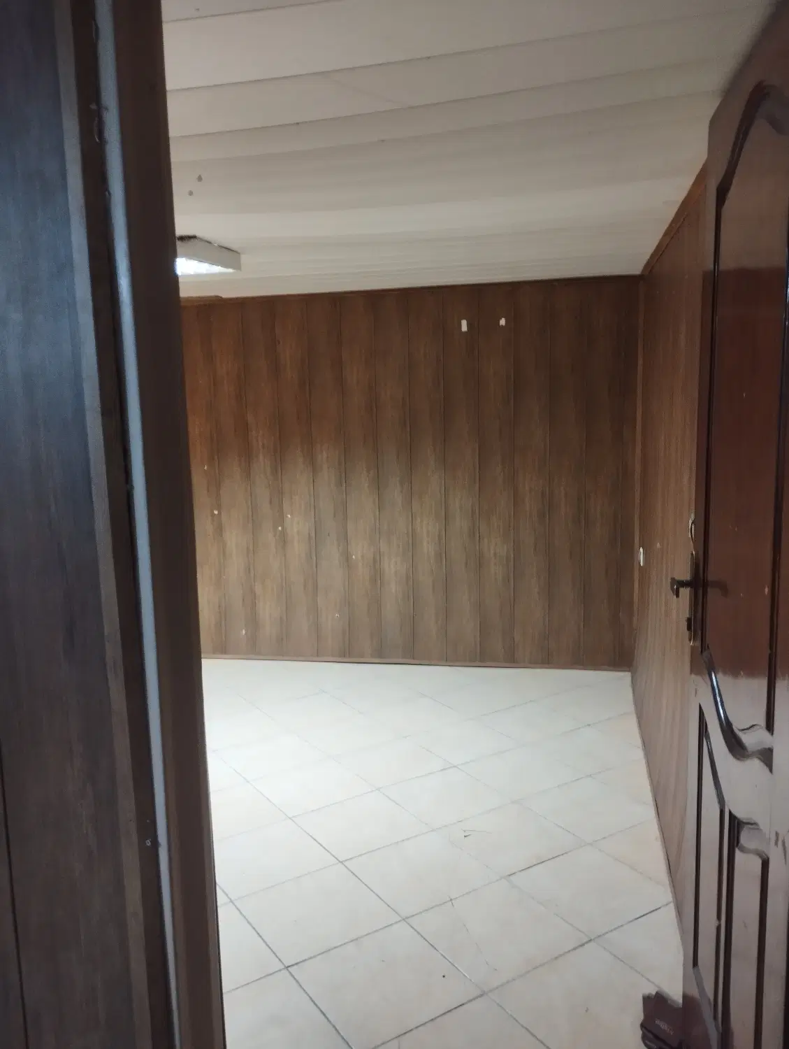 اجاره یا رهن دفتر تجاری