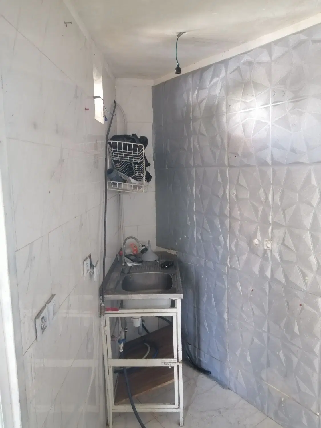 مغازه 11 متری خیابان سفر