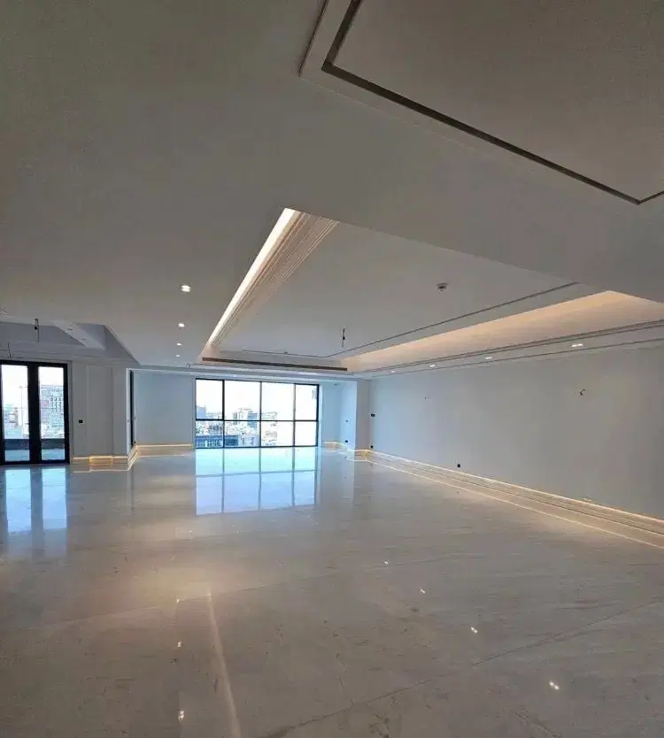مشارکت در افتتاح باشگاه بیلیارد