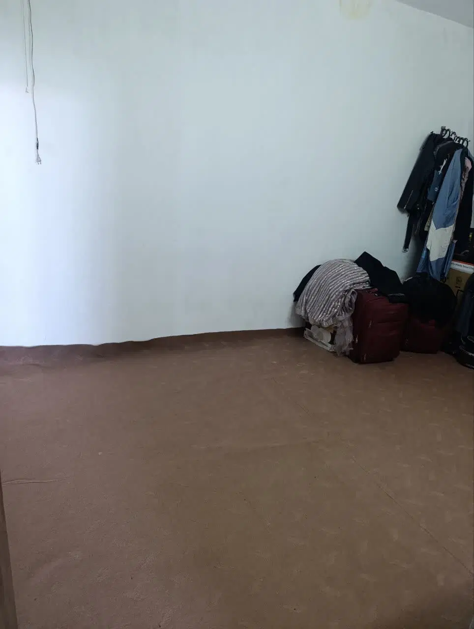 یه واحد آپارتمان ۱۳ آبان باپارکینگ