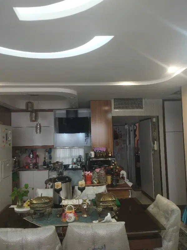 آپارتمان محله آف ۴