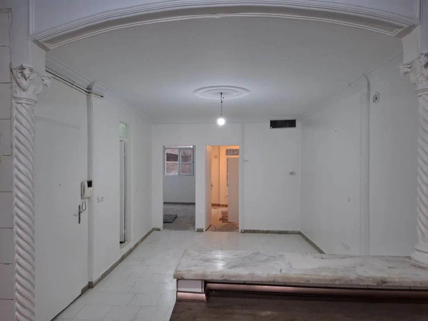 آپارتمان ۵۸ متری خیابان اجاره دار