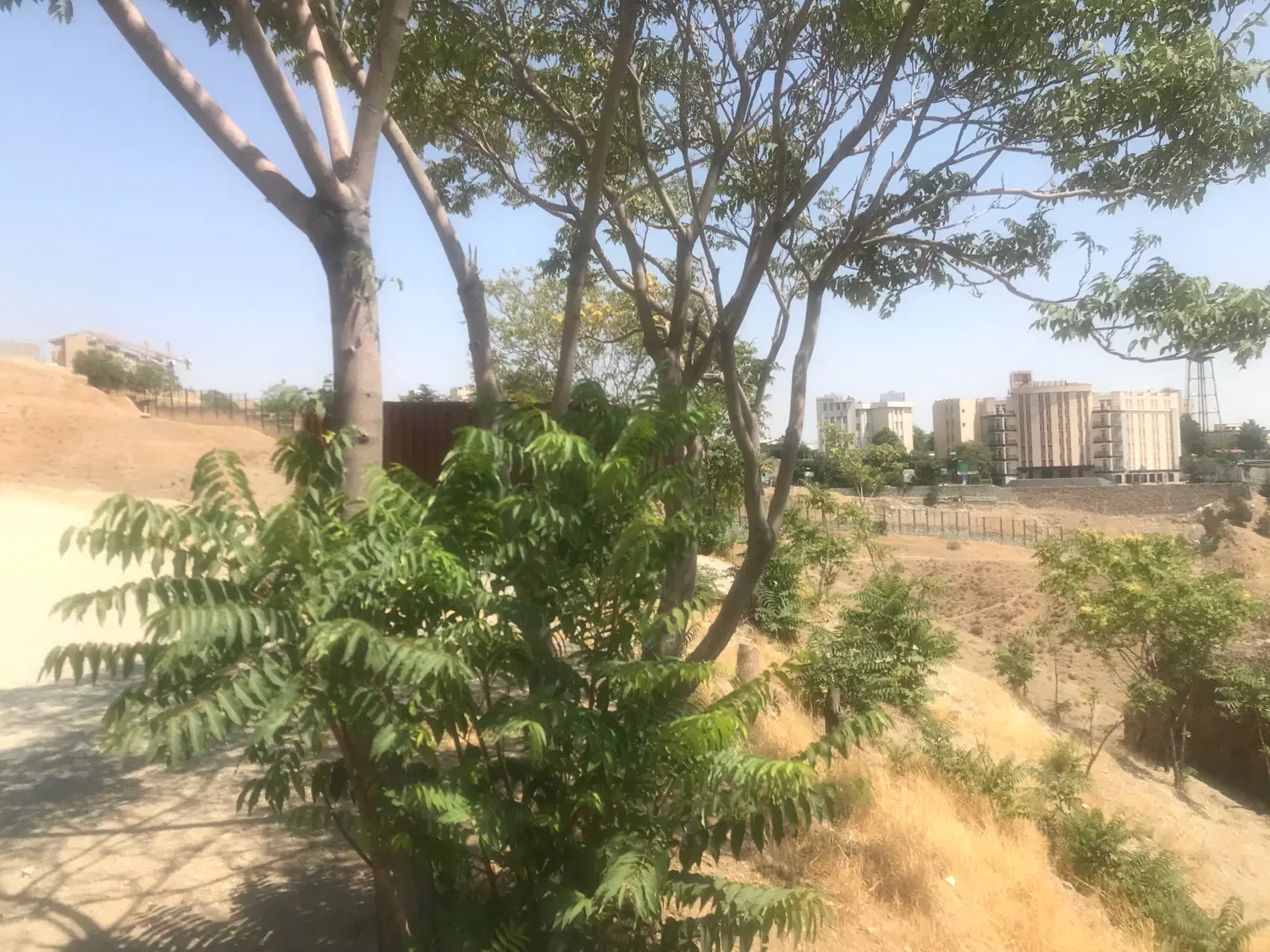 اجاره منزل ویلایی دوطبقه مستقل در میدان شریعتی