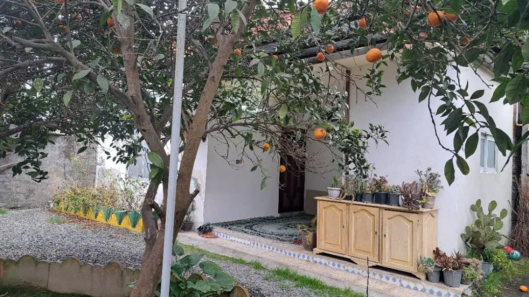 خونه باغ ۴۰۰ متری با سند حومه شهر ساحلی سرخرود