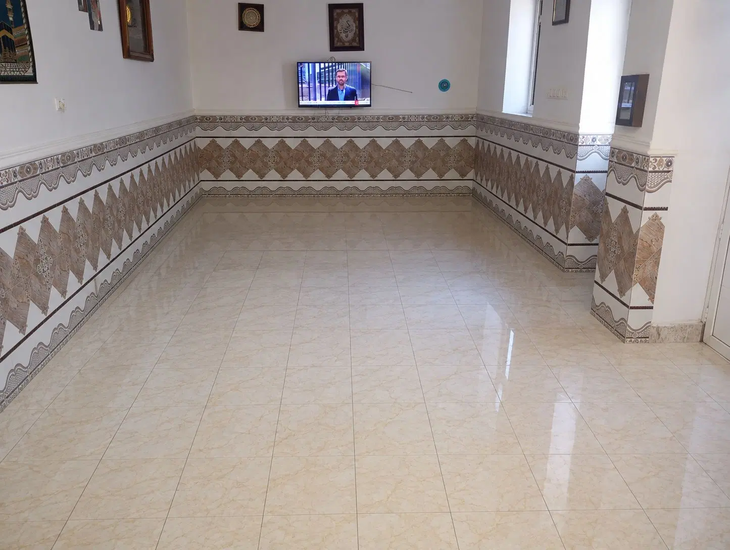 باسلام خدمت دوستان اجاره خانه ویلایی
