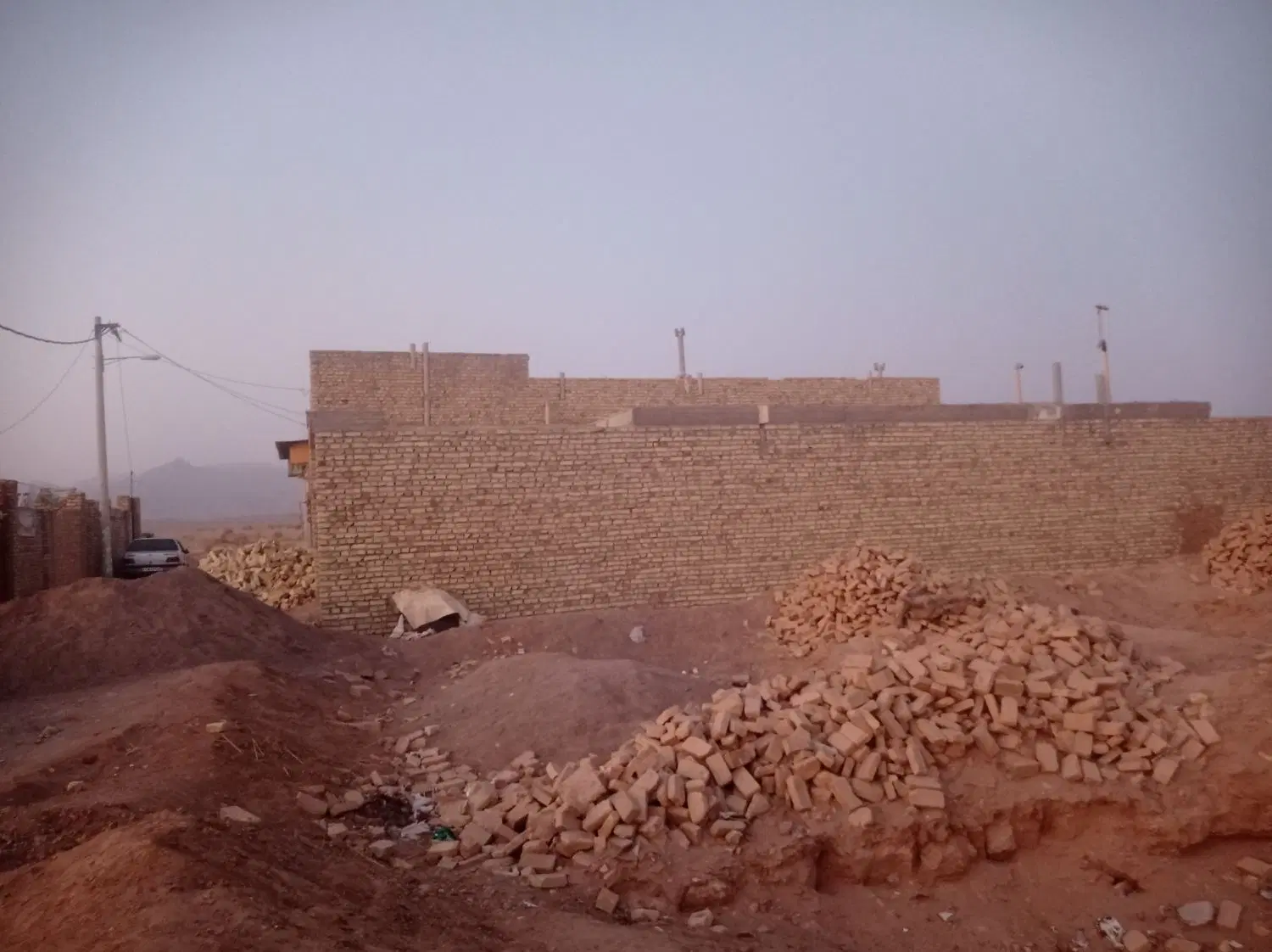 زمین مسکونی