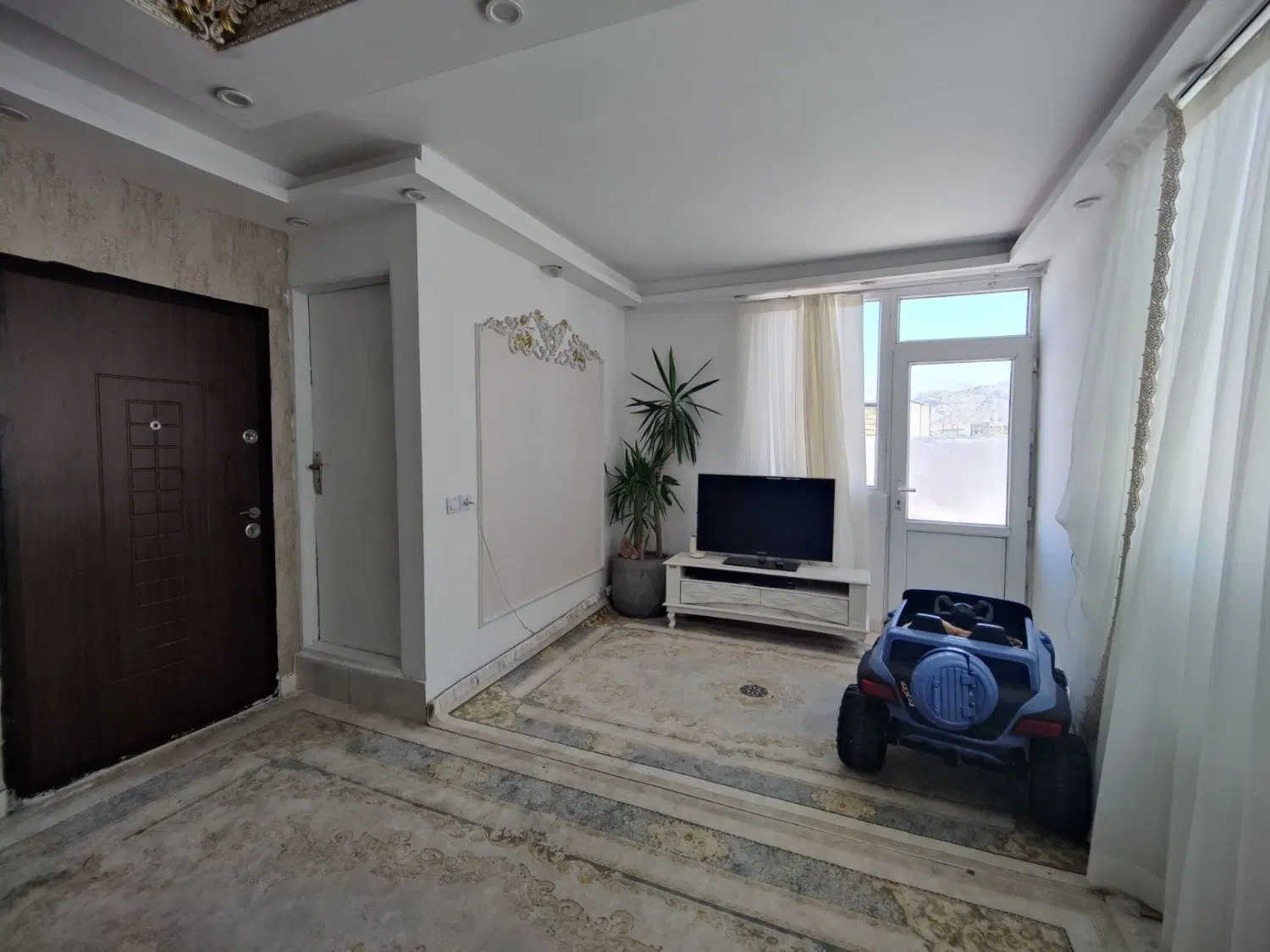 فروش آپارتمان طبقه ششم
