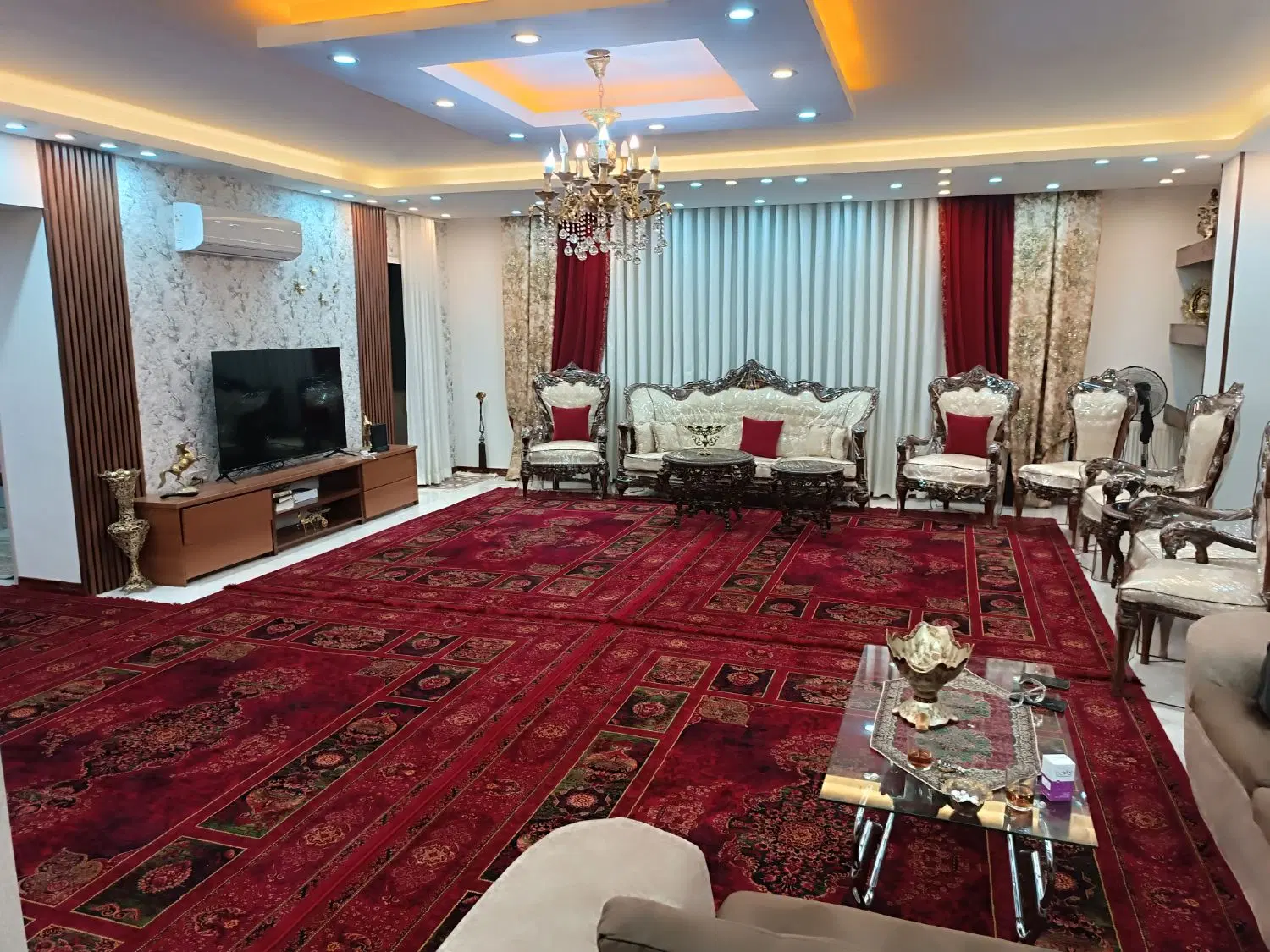150متر سه خواب فول امکانات