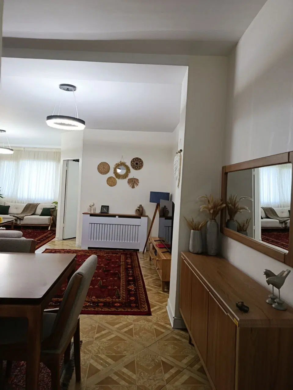 ۷۳ متر سنددار با پارکینگ اختصاصی دوخوابه