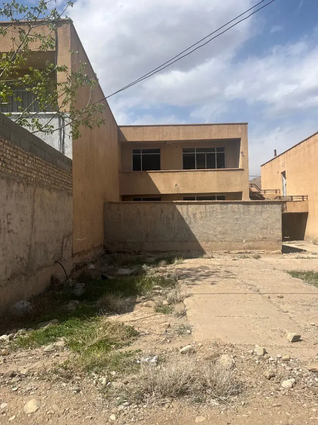 فروش واحد مسکونی ویلایی در شهرک کوهپایه
