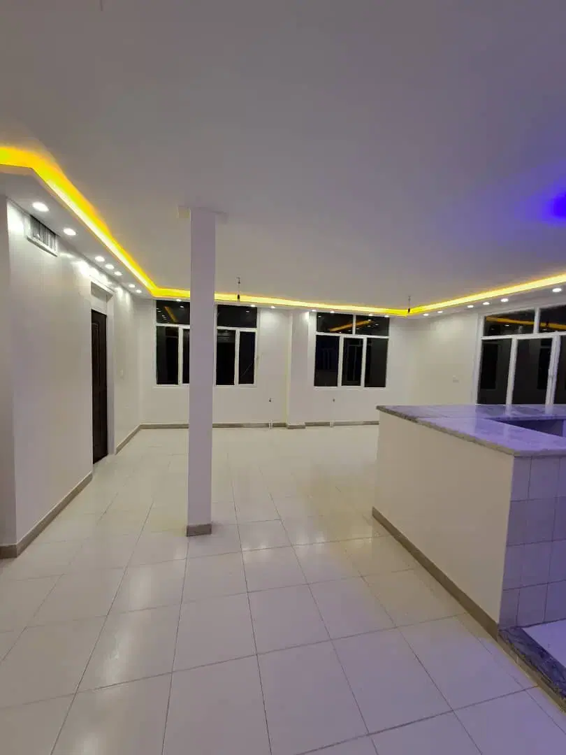 آپارتمان ۸۰ متری پارکینگ انباری