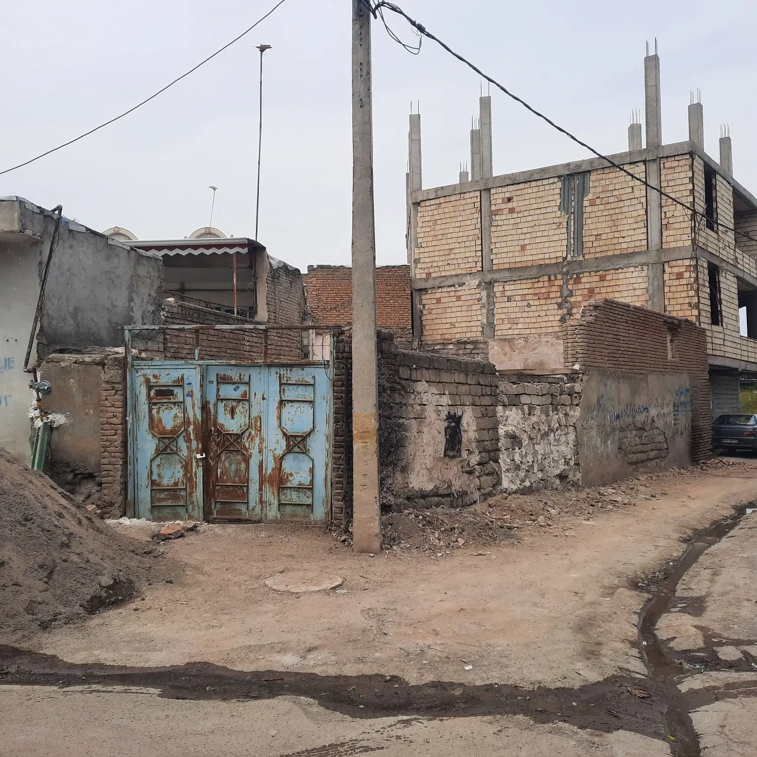 زمین آماده ساخت تک برگ سند