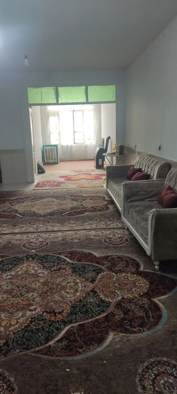 یه واحد مسکنی با رهن واجاره
