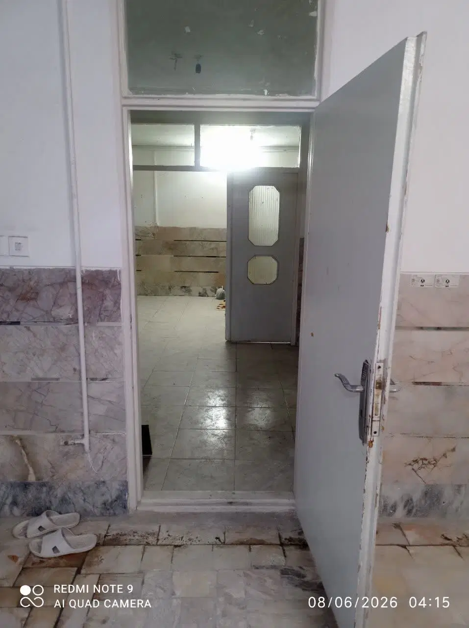 خانه دربست ۱۱۰‌ متری