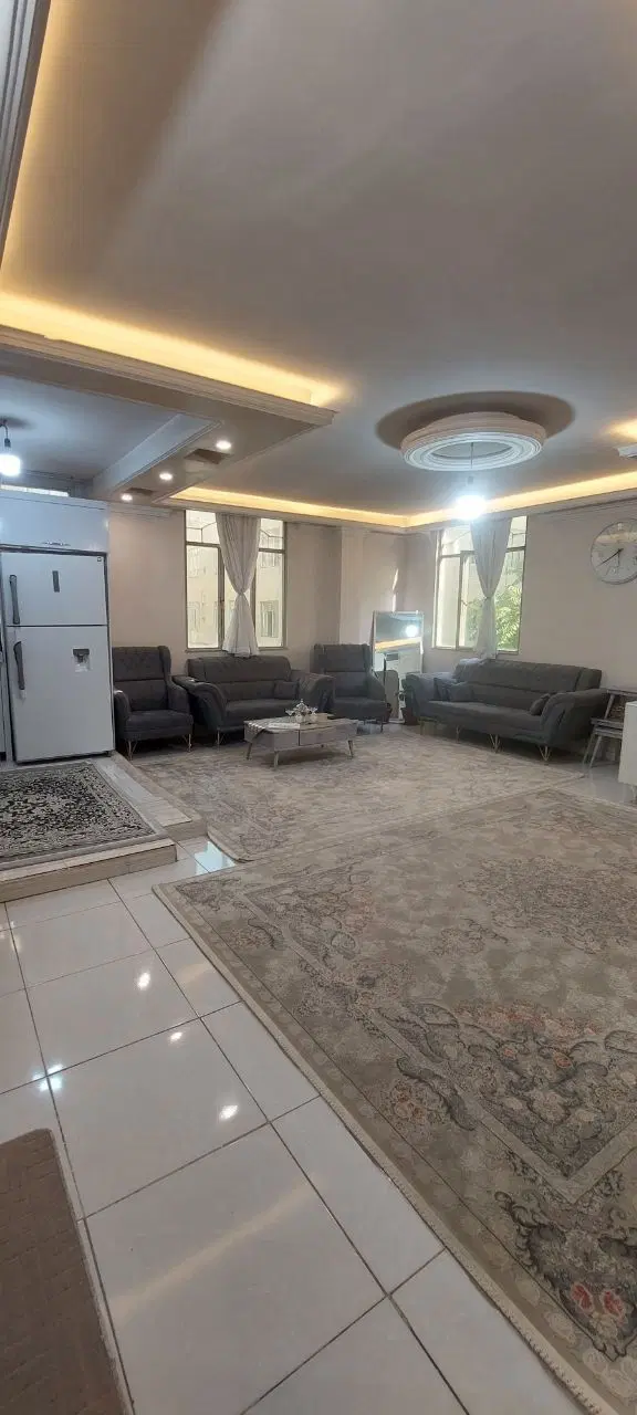 واحد ۶۰ متری_طبقه اول_پارکینگ_انباری_سند دار