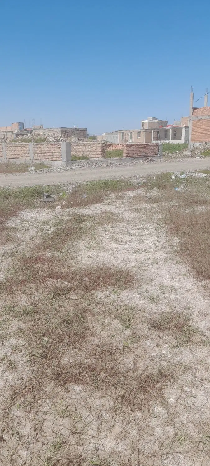 زمین ۱۲۸ متری دو بر با کوچه ۸متری