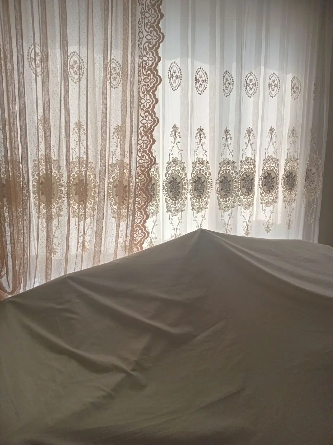 ۱۵۵ متر سه نبش