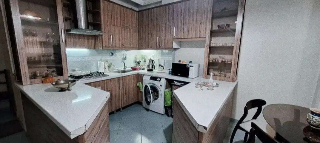 ۵۲متر سندی ۶۰متر رویتی، نور فوق العاده، دنج و ساکت