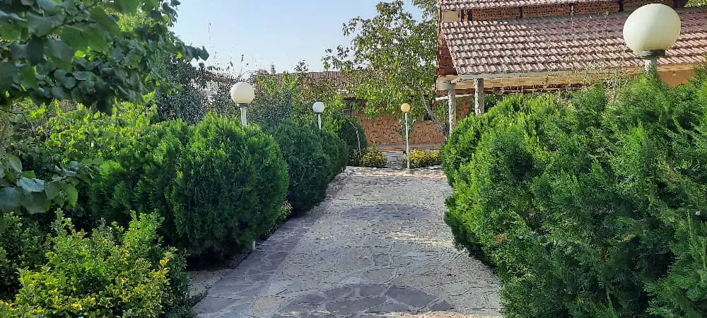 باغ ابتدای شاهنامه ( بافت شهری )