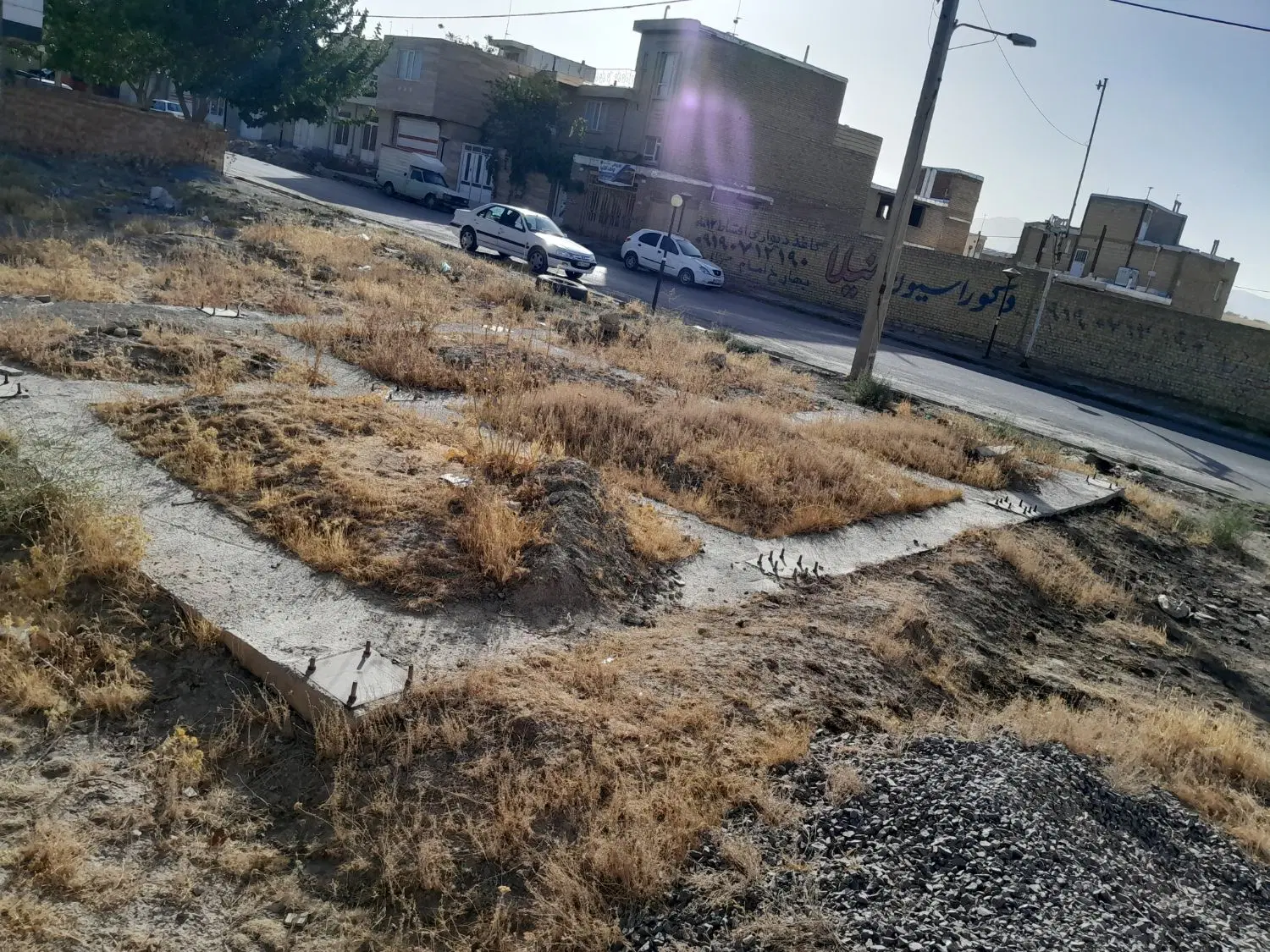 زمین مسکونی