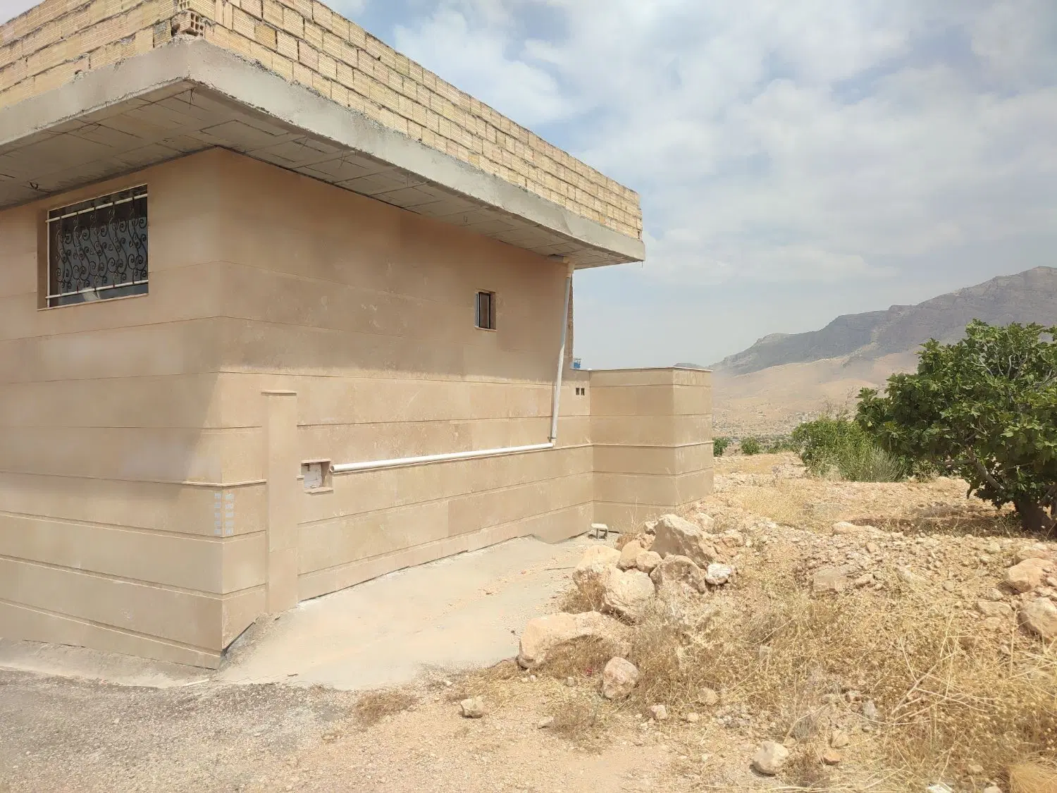 فروش ملک انجیر