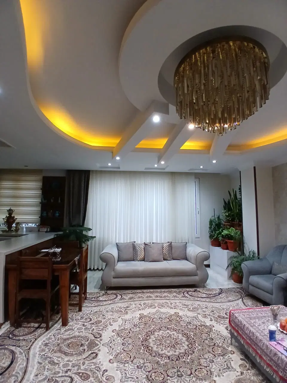 ۸۰ مترپارکینگ وآسانسورگلستان دهم ۱۲ میلیارد