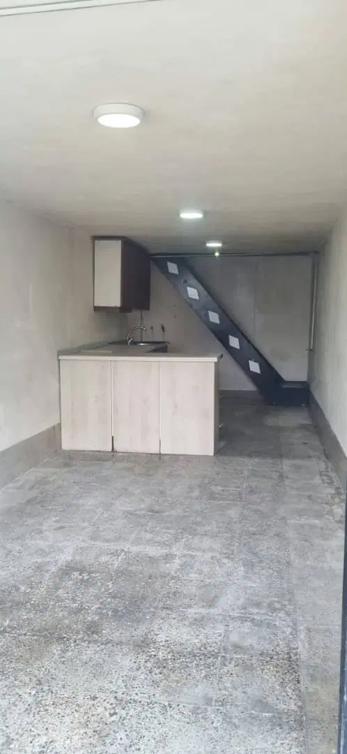 اجاره سو بیت (پارکینگ)