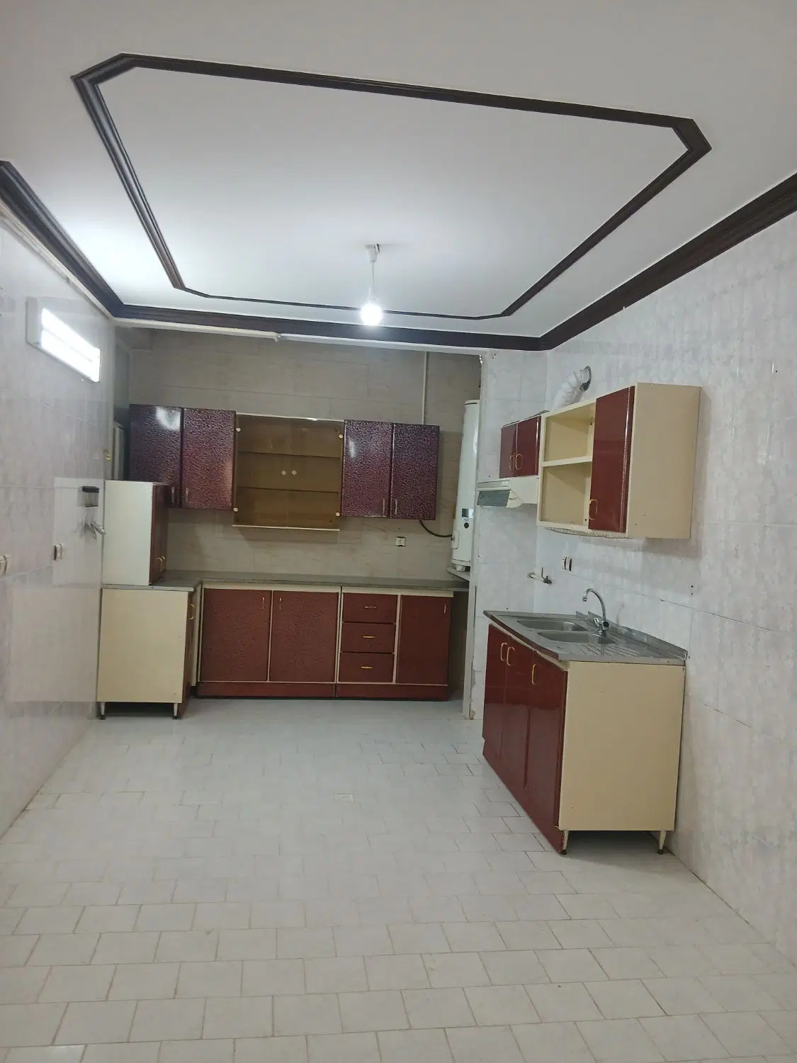 نیمکف اجاره ای