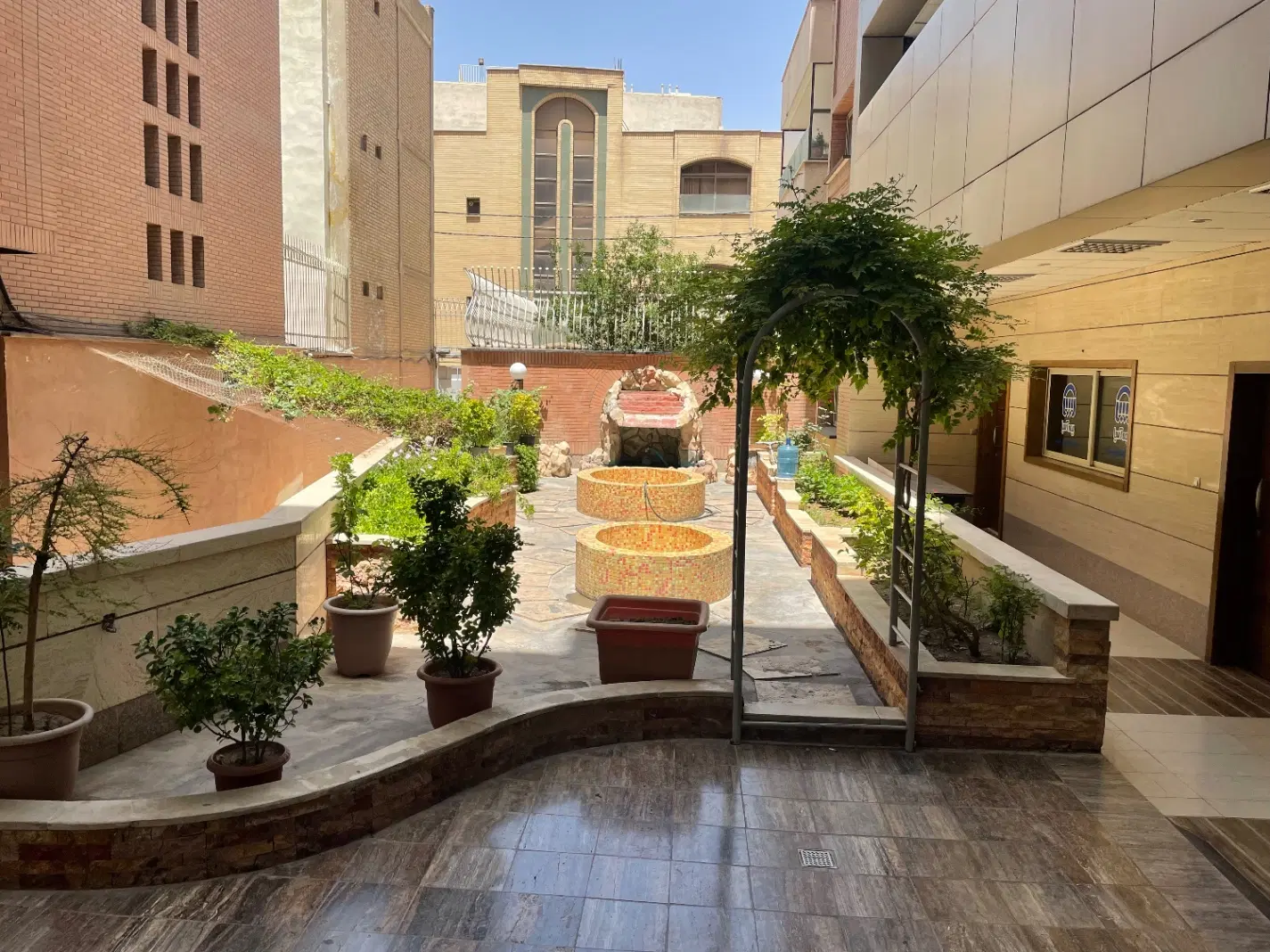 اجاره دفتر کار اداری