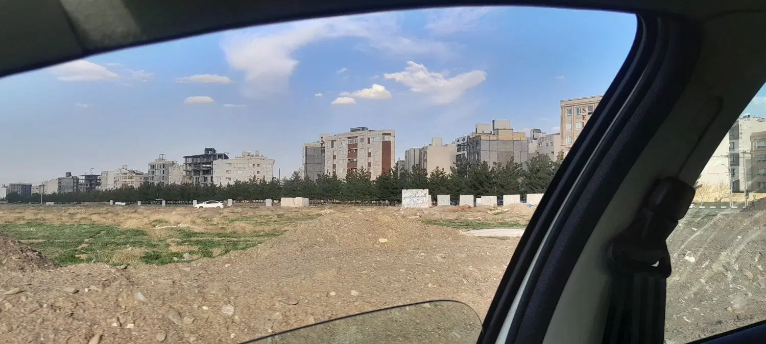 ۲۵۲ متر اراضی توسعه شهری سند تکبرگ آخرین‌ فرصت