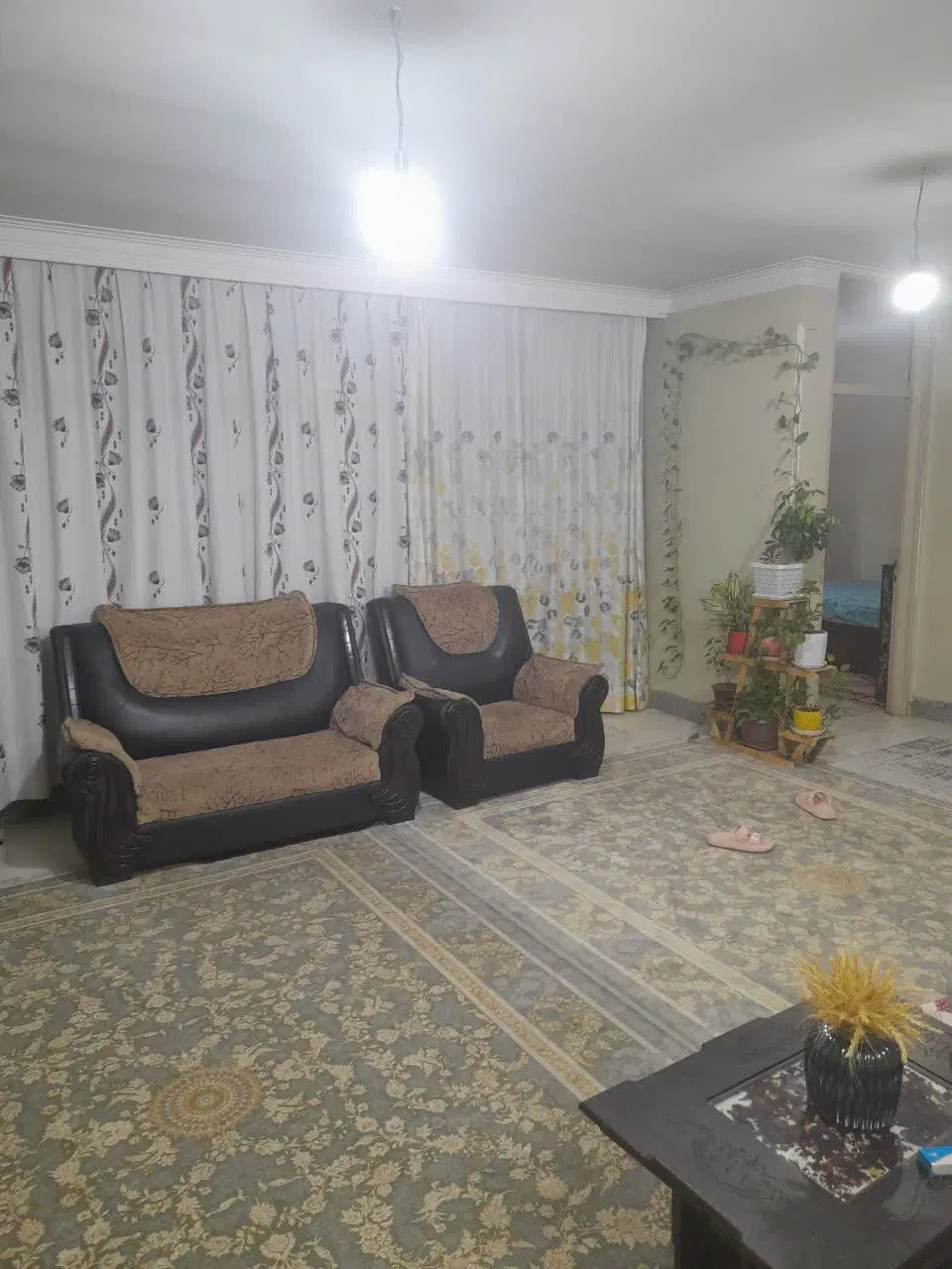 آپارتمان 2 خوابه