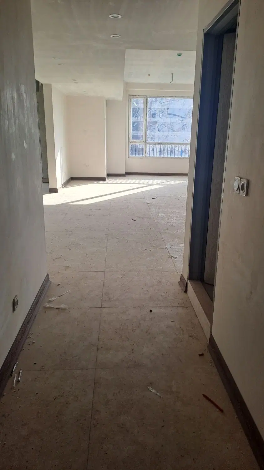 فروش آپارتمان ۱۱۷ متری نوساز رو به نما